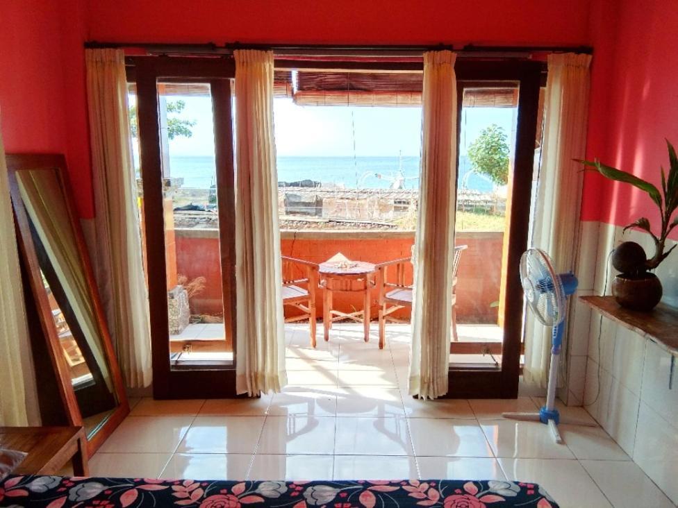 Pelangi Beach Homestay Amed Zimmer foto